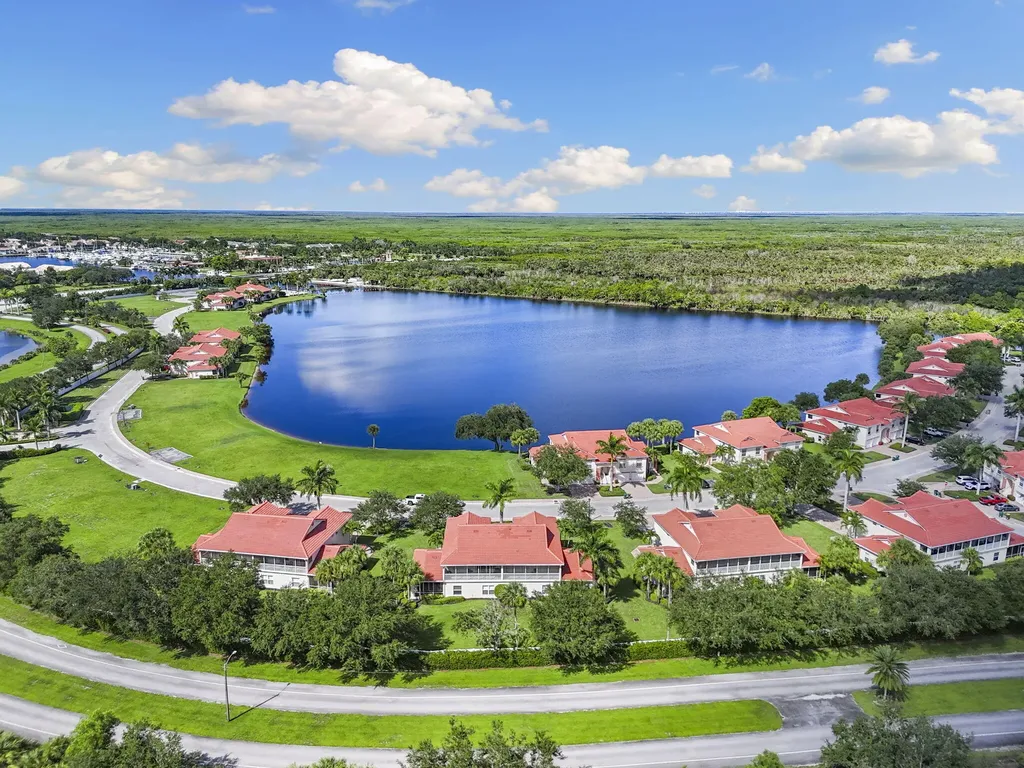 25050 Peacock Naples FL 34114