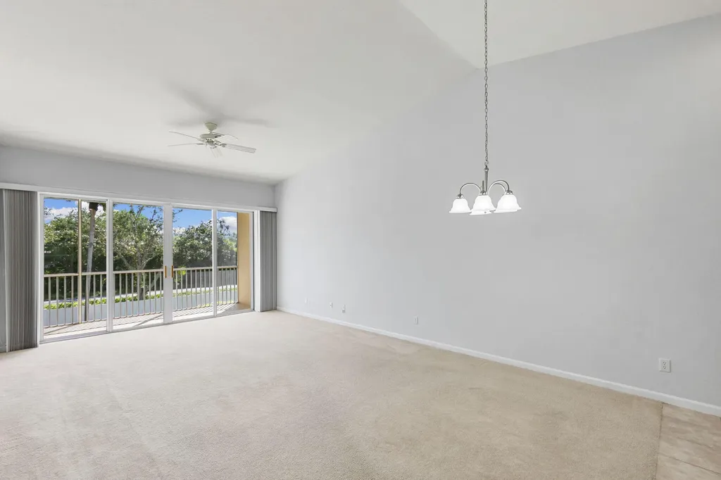 25050 Peacock Naples FL 34114