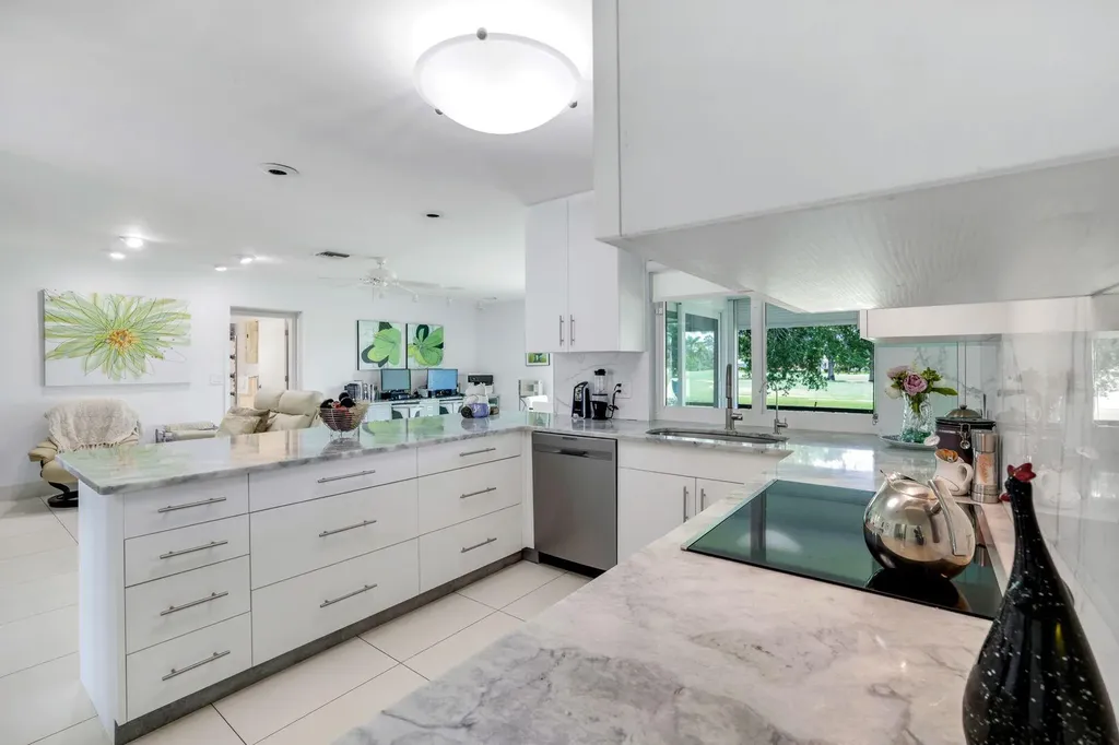 584 Nassau Road Marco Island FL 34145