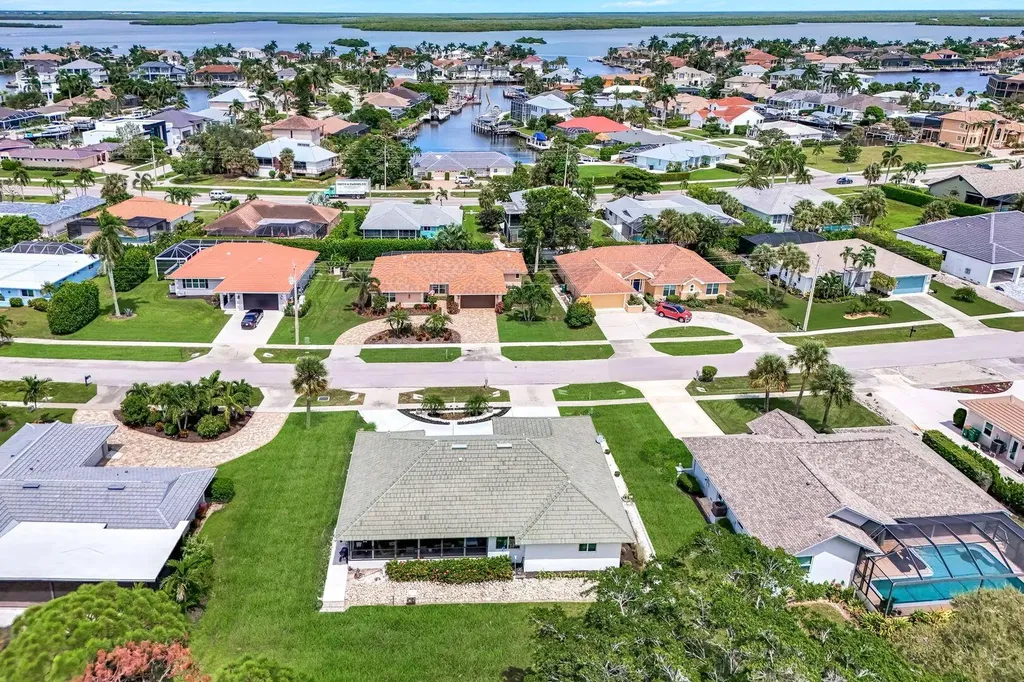 584 Nassau Road Marco Island FL 34145