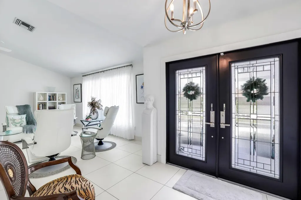 584 Nassau Road Marco Island FL 34145