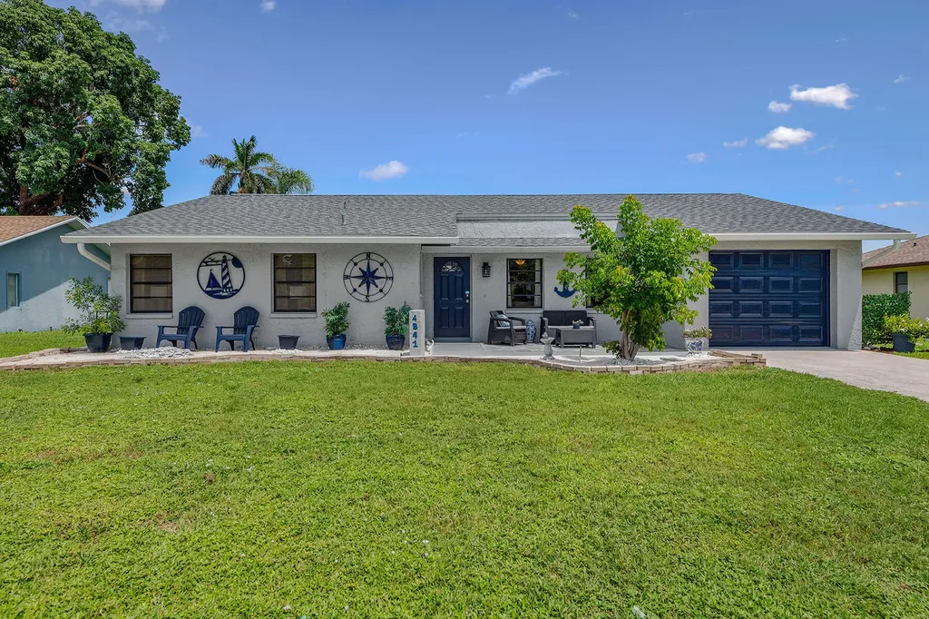 4841 Molokai Drive Naples FL 34112