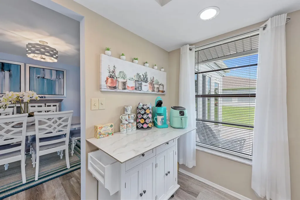 4841 Molokai Drive Naples FL 34112