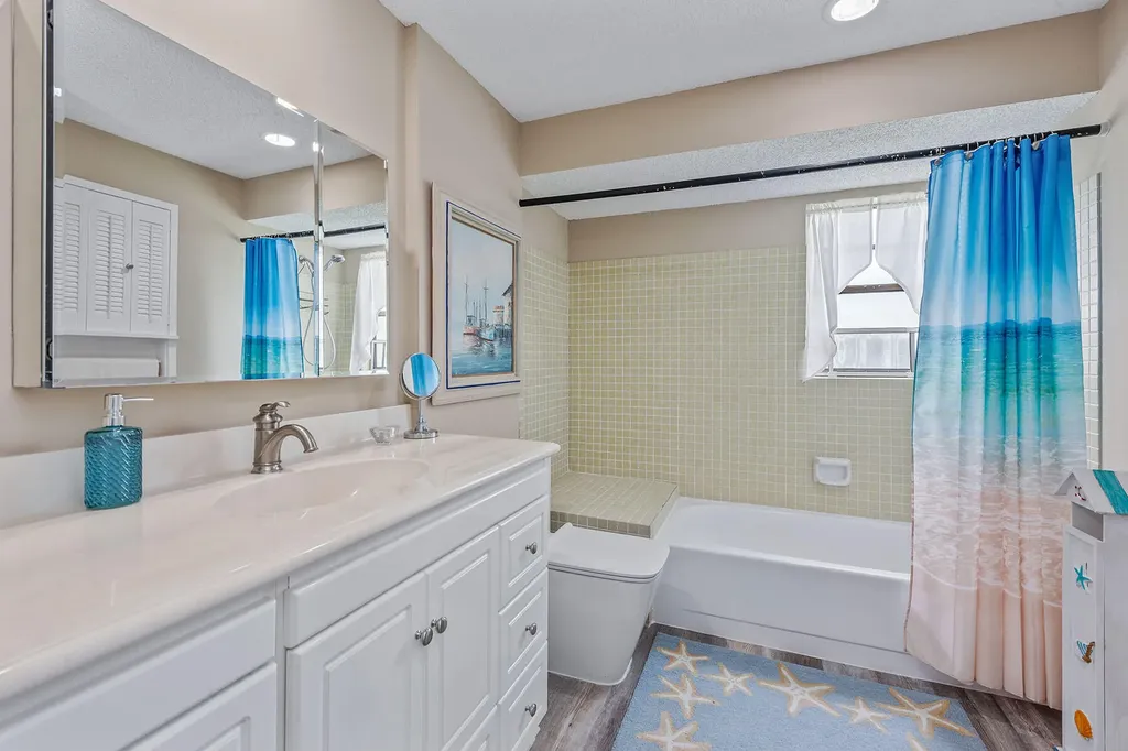 4841 Molokai Drive Naples FL 34112