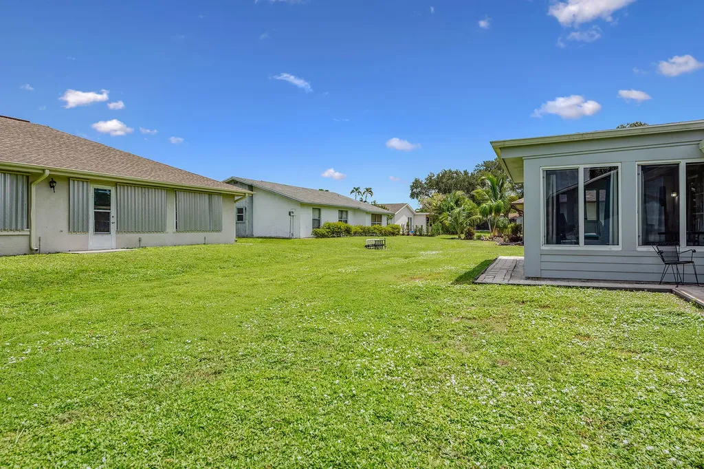 4841 Molokai Drive Naples FL 34112