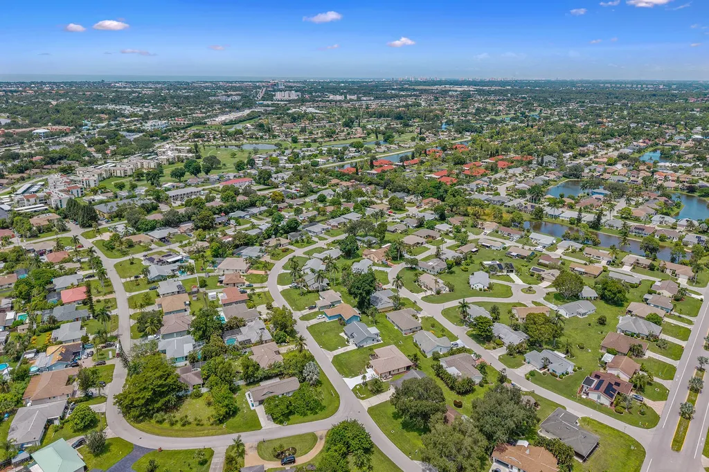 4841 Molokai Drive Naples FL 34112