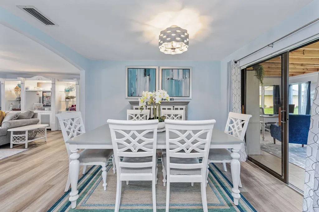 4841 Molokai Drive Naples FL 34112