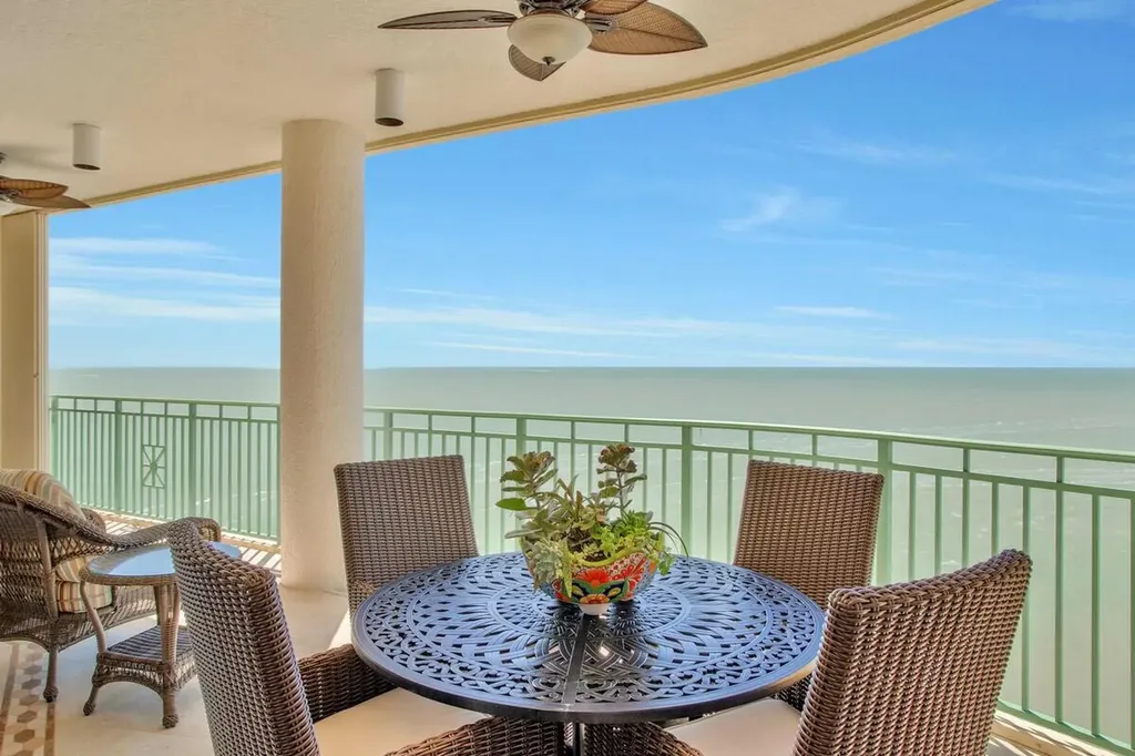 970 Cape Marco Marco Island FL 34145