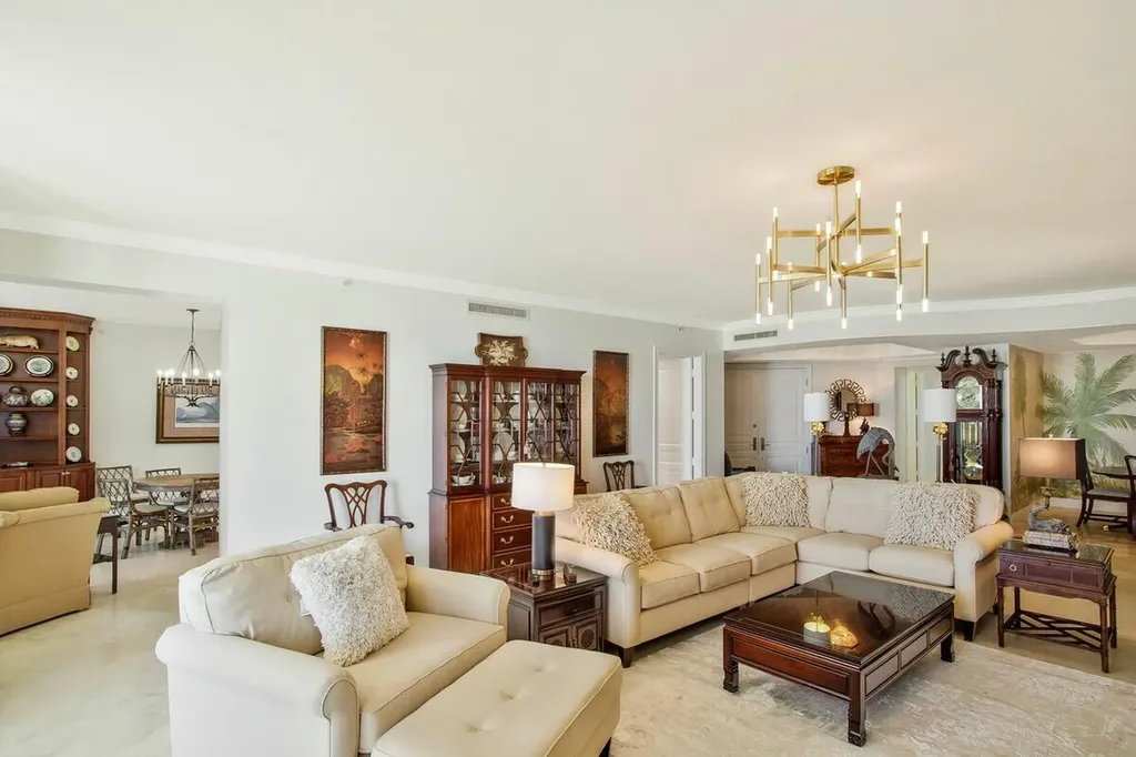 970 Cape Marco Marco Island FL 34145