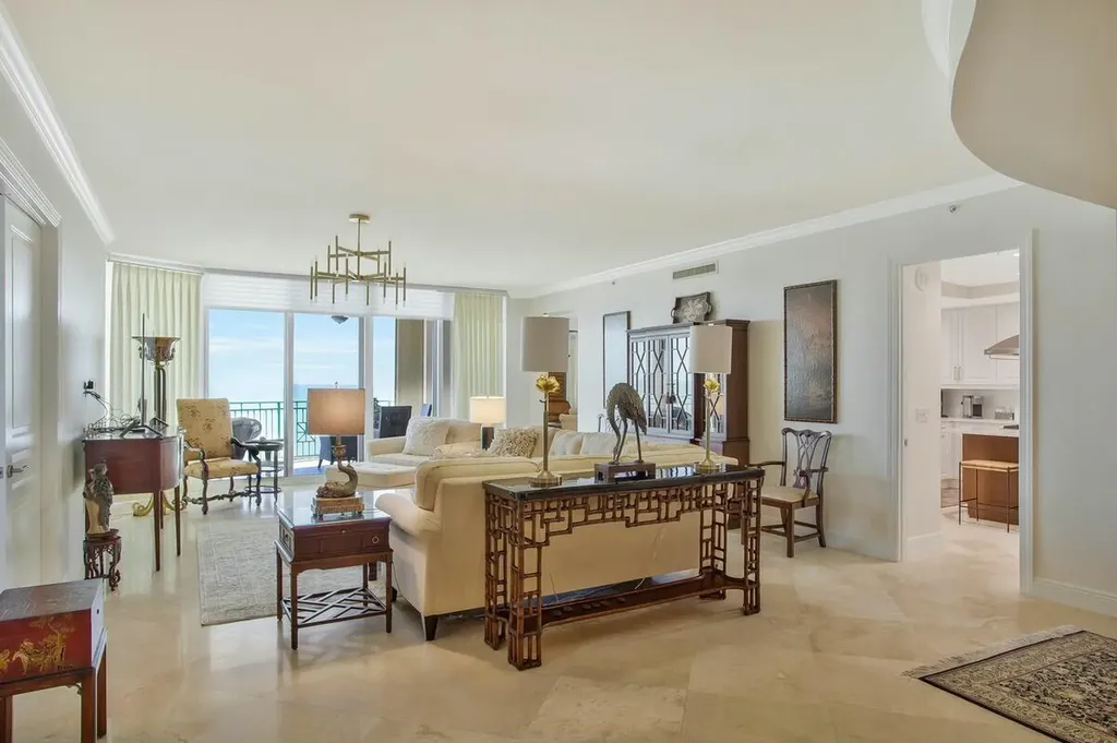 970 Cape Marco Marco Island FL 34145