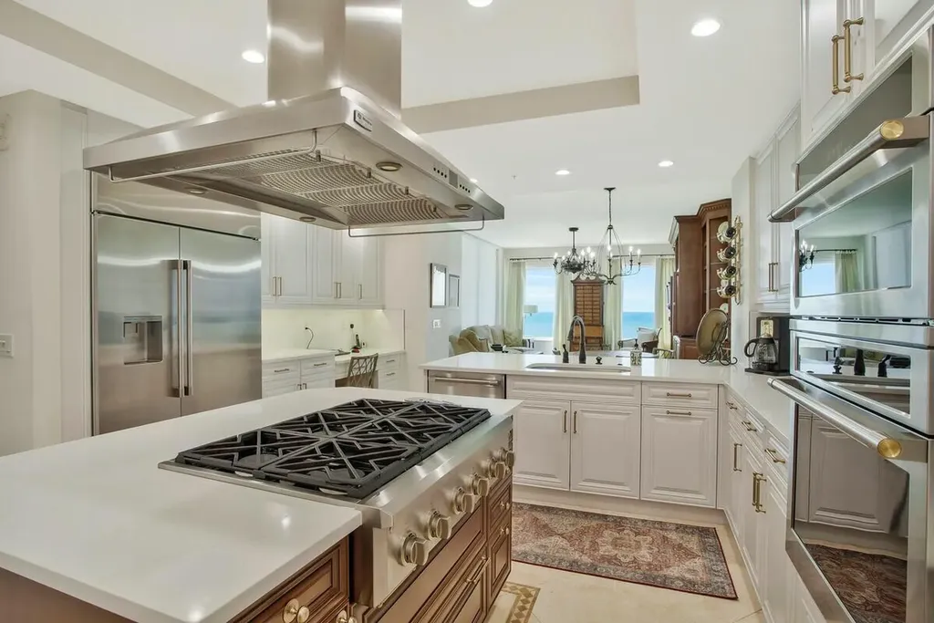 970 Cape Marco Marco Island FL 34145