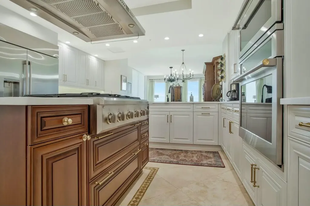 970 Cape Marco Marco Island FL 34145