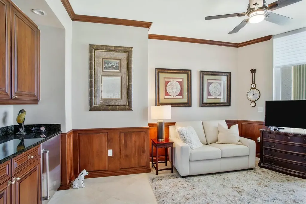 970 Cape Marco Marco Island FL 34145