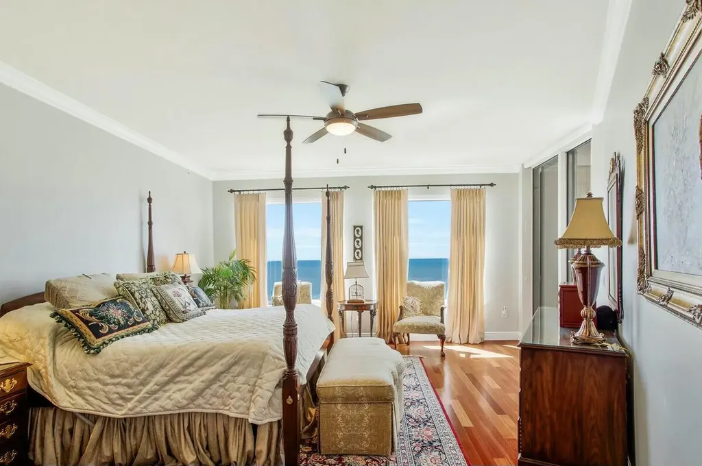 970 Cape Marco Marco Island FL 34145