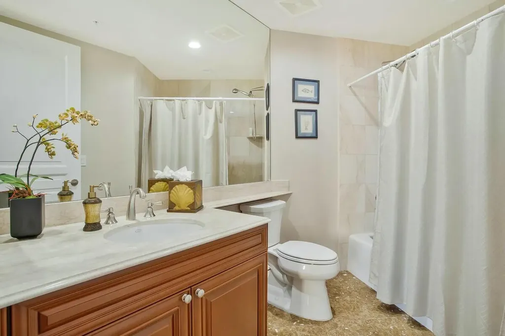 970 Cape Marco Marco Island FL 34145