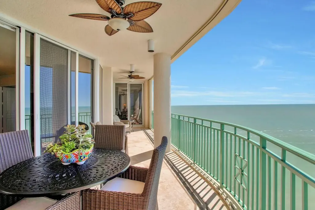 970 Cape Marco Marco Island FL 34145