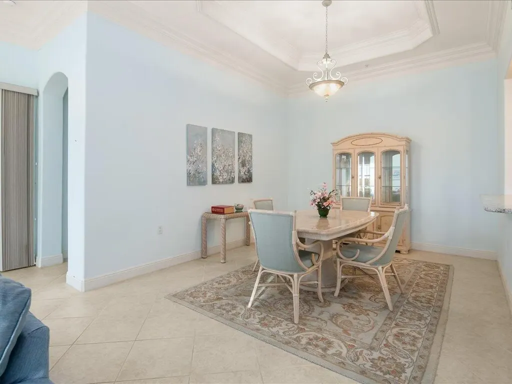 1498 Borghese Lane Naples FL 34114