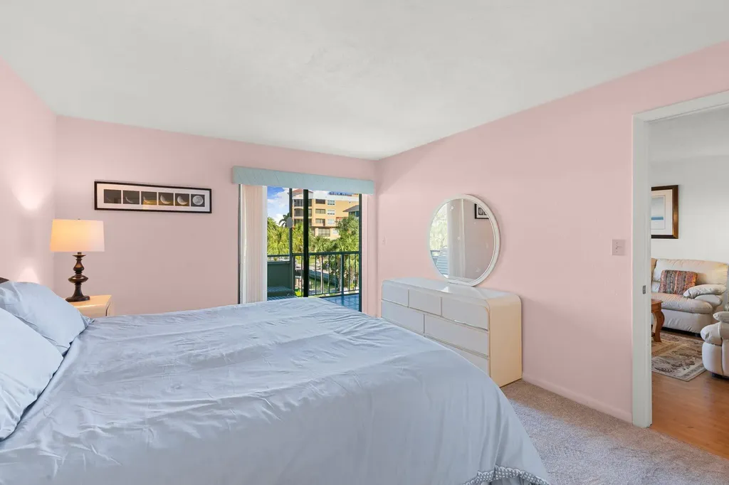 1041 Swallow Avenue Marco Island FL 34145