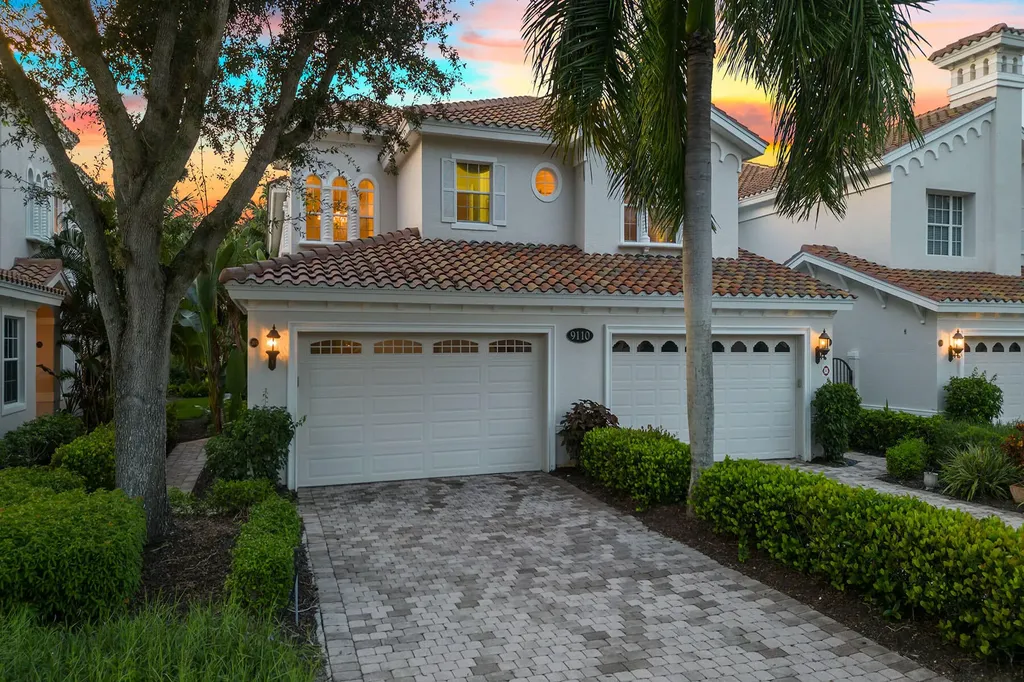 9110 Cascada Way Naples FL 34114