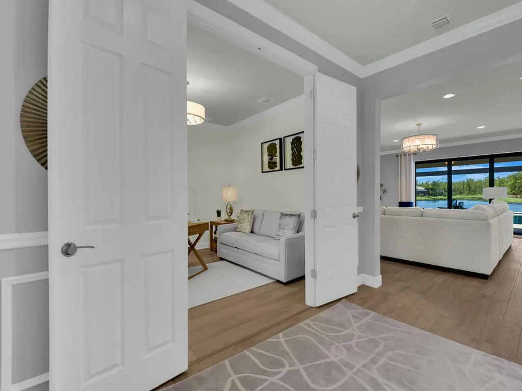 7412 Winding Cypress Drive Naples FL 34114