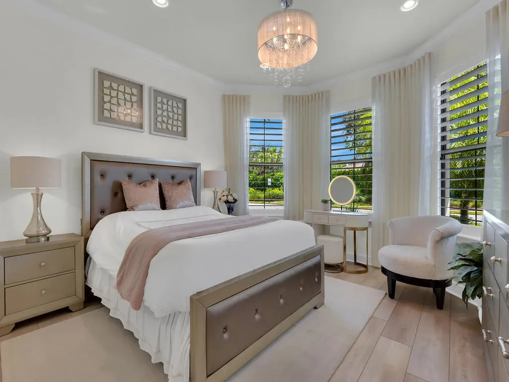 7412 Winding Cypress Drive Naples FL 34114