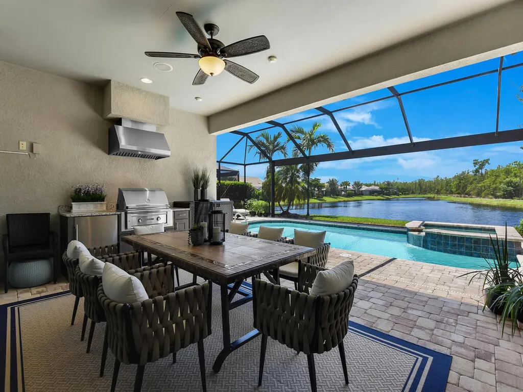 7412 Winding Cypress Drive Naples FL 34114