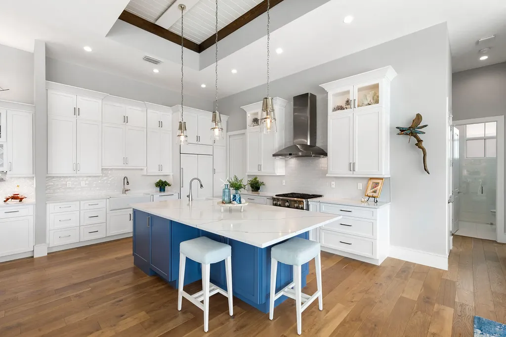 239 Capistrano Court Marco Island FL 34145