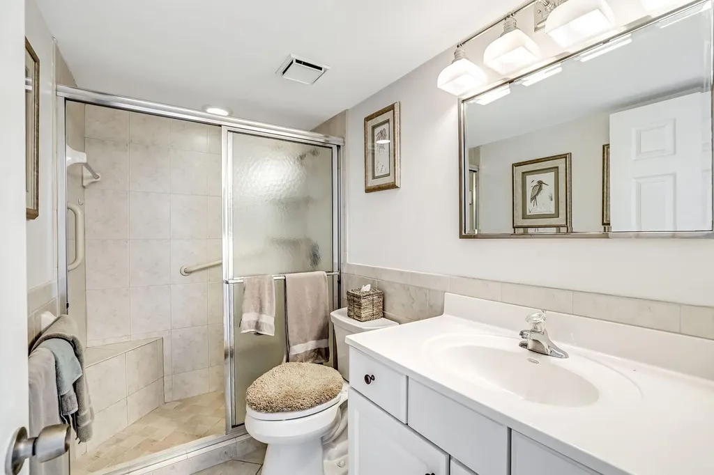 260 Seaview Court Marco Island FL 34145