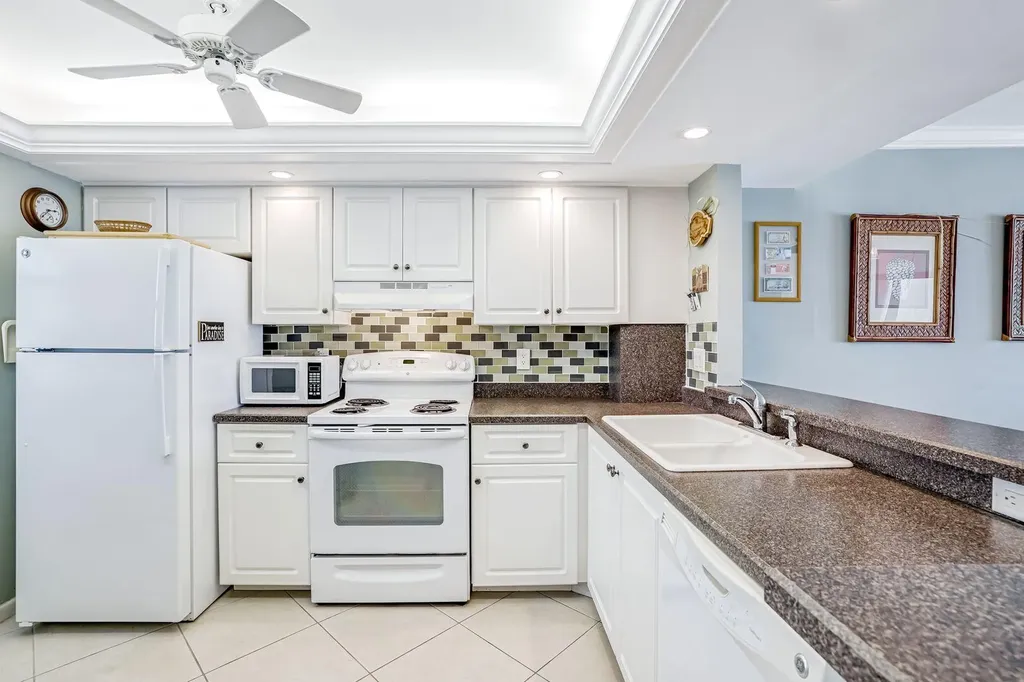 260 Seaview Court Marco Island FL 34145