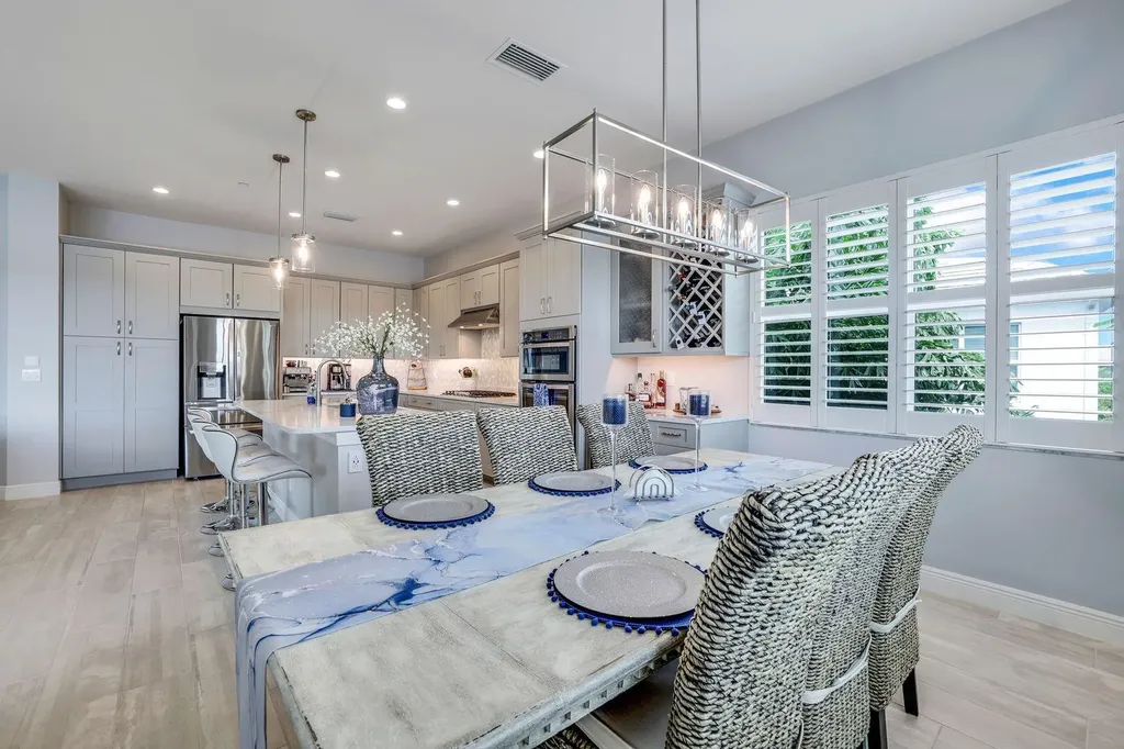 8936 Saint Lucia Drive Naples FL 34114