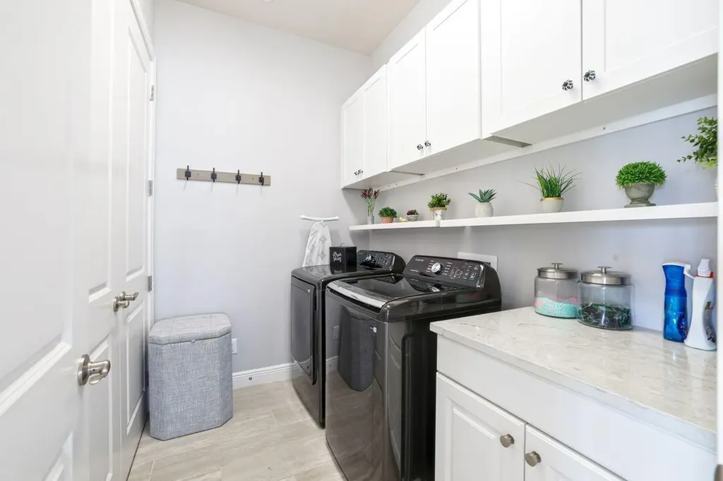 8936 Saint Lucia Drive Naples FL 34114