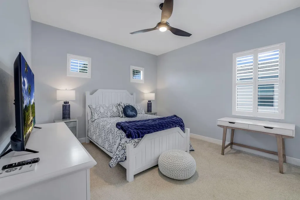 8936 Saint Lucia Drive Naples FL 34114