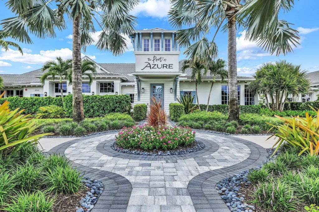 8936 Saint Lucia Drive Naples FL 34114