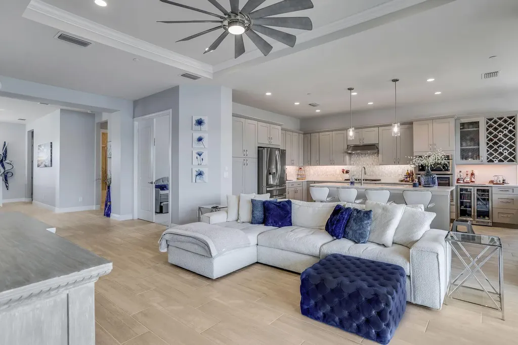 8936 Saint Lucia Drive Naples FL 34114