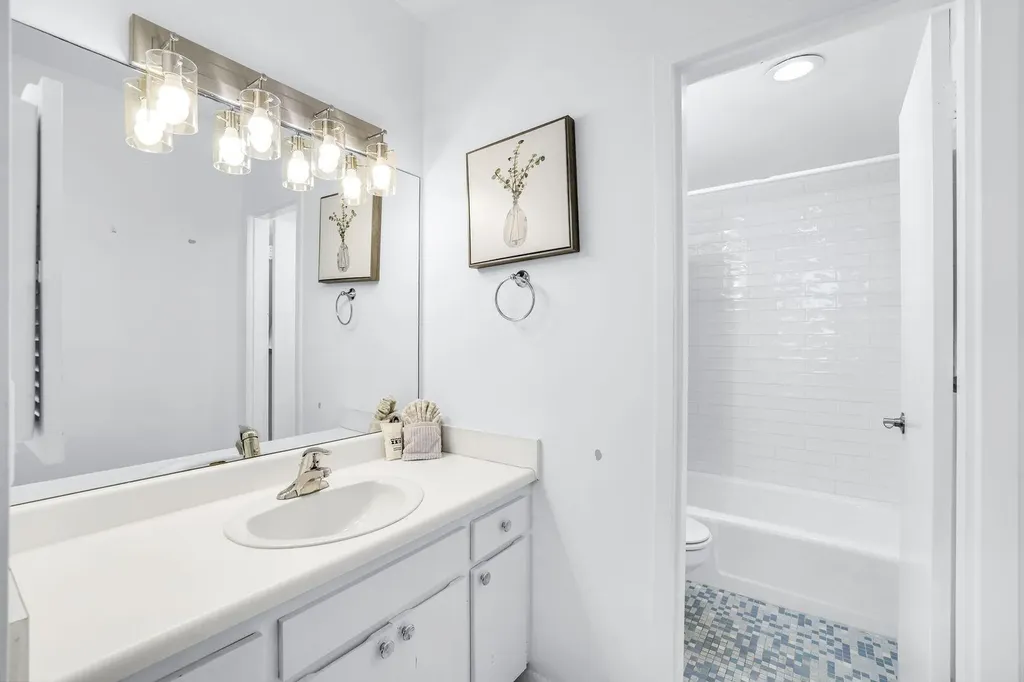 140 Seaview Court Marco Island FL 34145