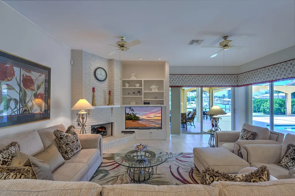 1639 Mcilvaine Court Marco Island FL 34145