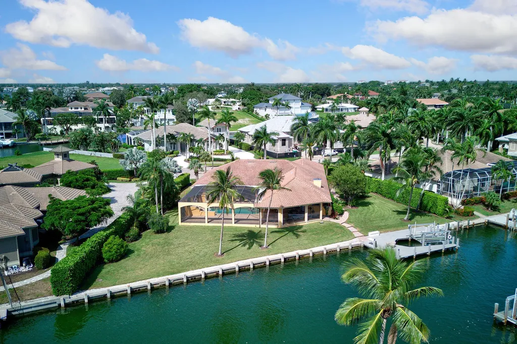 1639 Mcilvaine Court Marco Island FL 34145