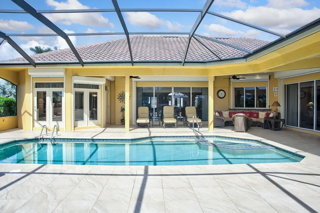 1639 Mcilvaine Court Marco Island FL 34145