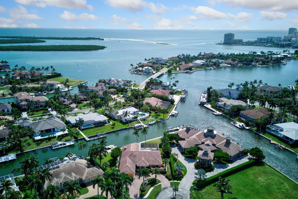 1639 Mcilvaine Court Marco Island FL 34145