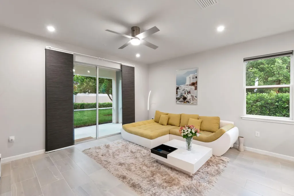 4546 Arboretum Circle Naples FL 34112