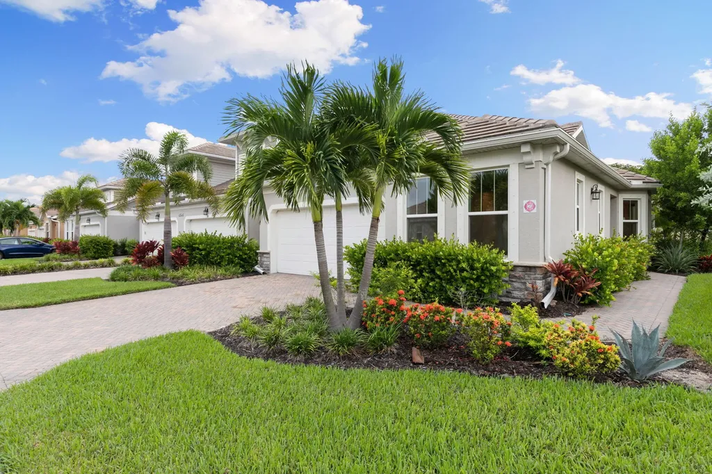 4546 Arboretum Circle Naples FL 34112