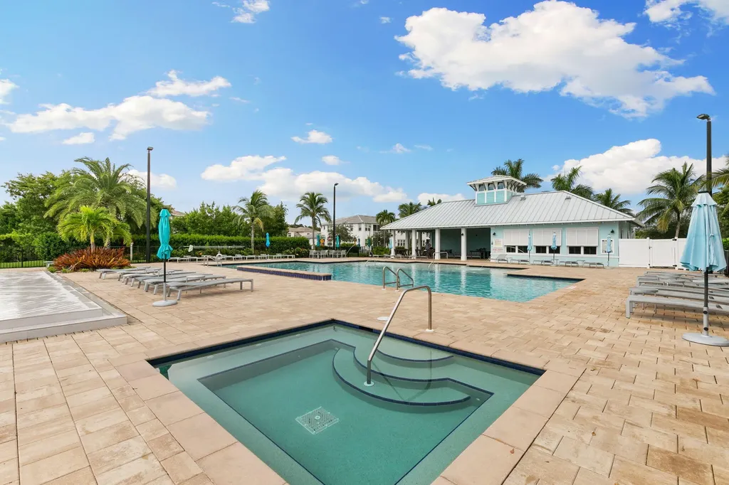 4546 Arboretum Circle Naples FL 34112