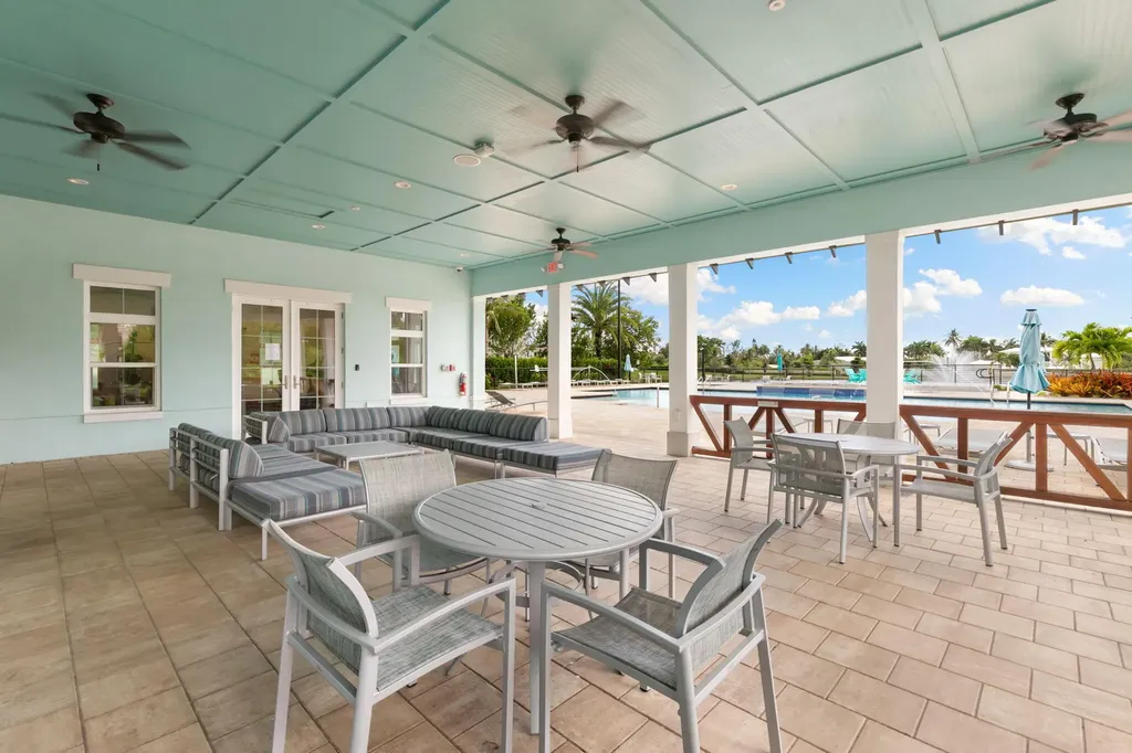 4546 Arboretum Circle Naples FL 34112