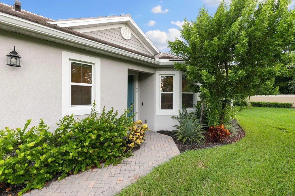 4546 Arboretum Circle Naples FL 34112