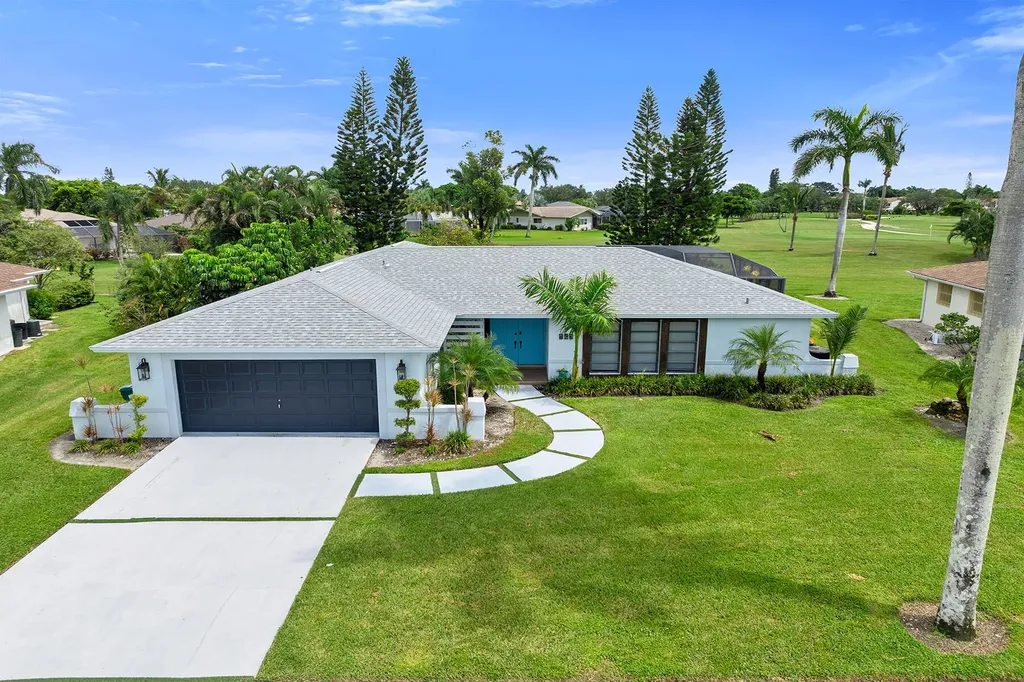 143 Saint Andrews Boulevard Naples FL 34113