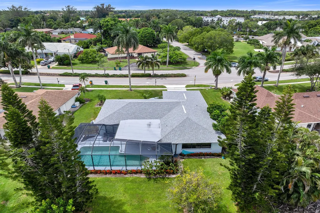 143 Saint Andrews Boulevard Naples FL 34113