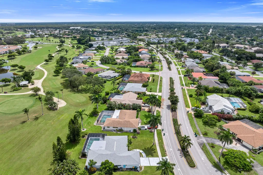 143 Saint Andrews Boulevard Naples FL 34113