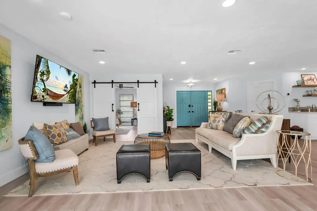 143 Saint Andrews Boulevard Naples FL 34113