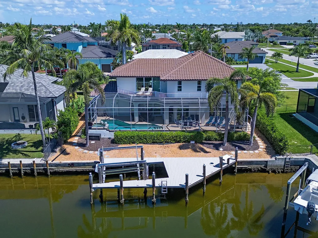 1281 Aruba Court Marco Island FL 34145