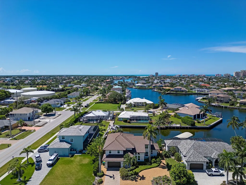 1281 Aruba Court Marco Island FL 34145